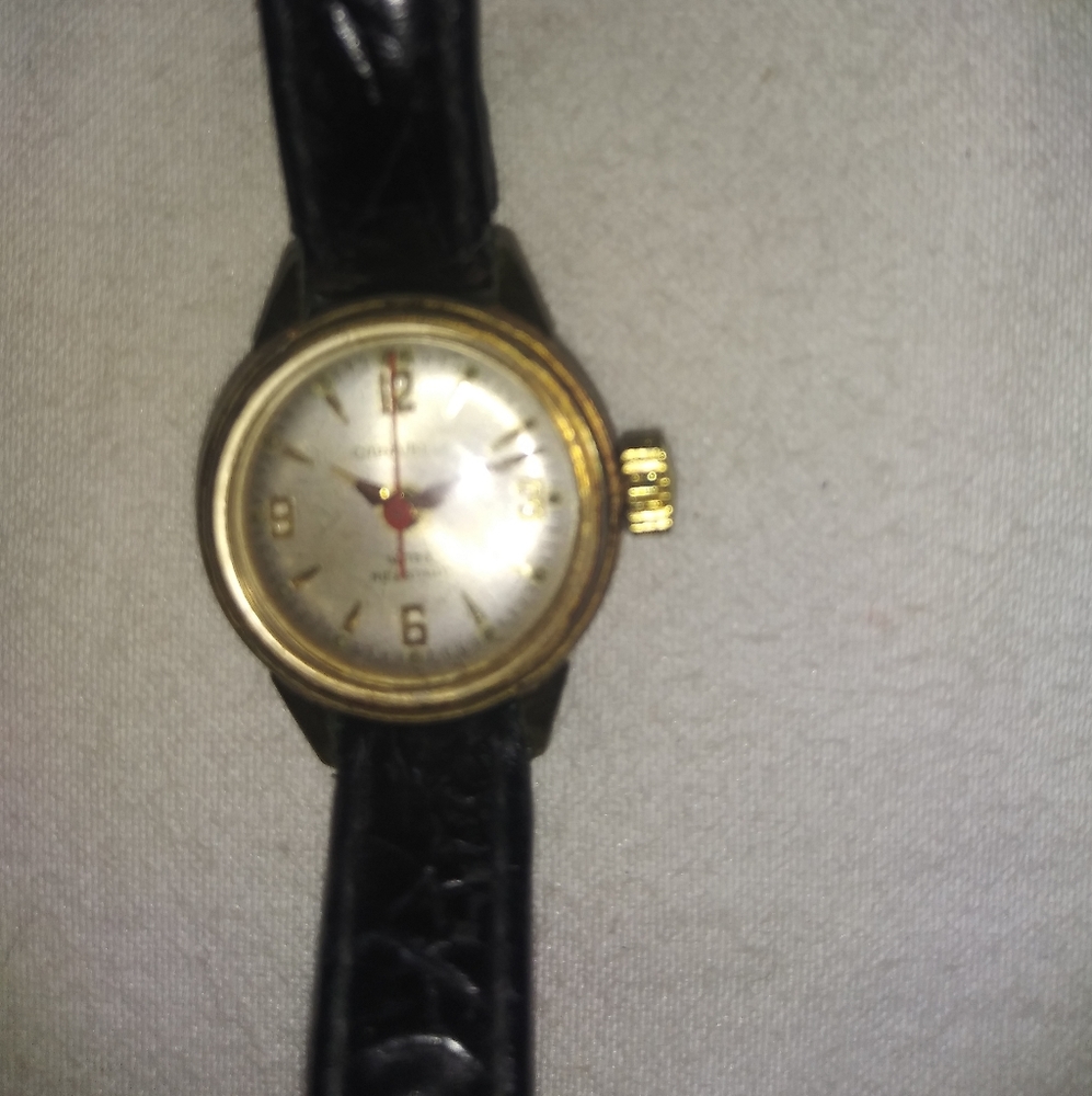 Vintage caravelle watch